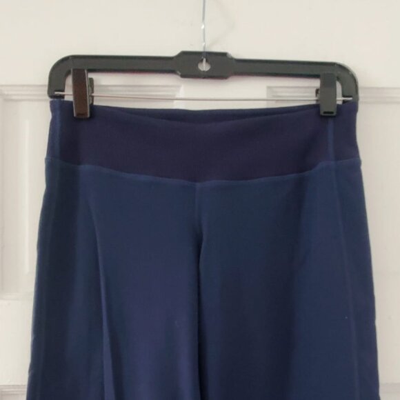 Lululemon Clam Digger Navy Blue - Picture 2 of 2